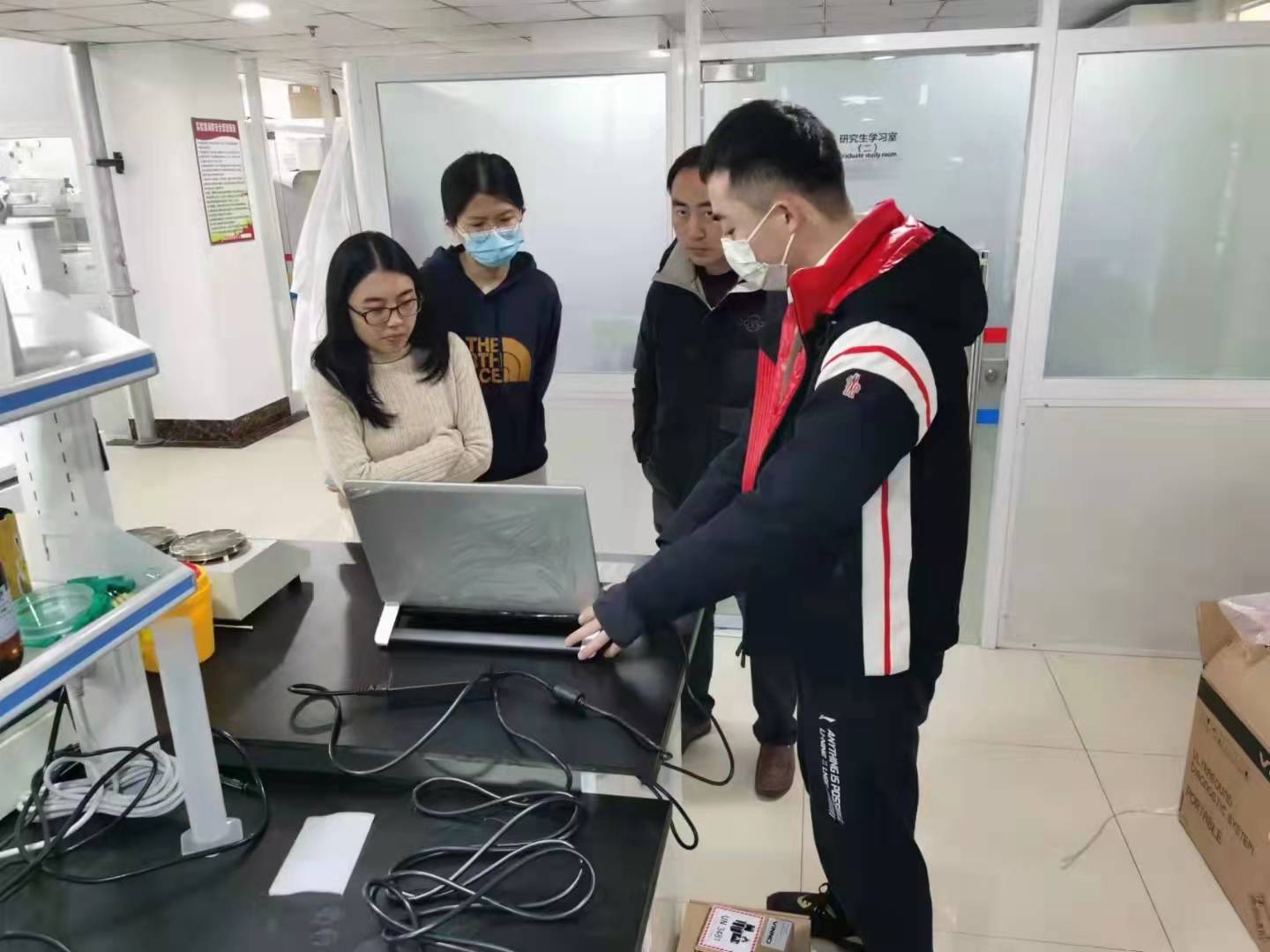 青岛大学青岛医学院&青岛市医药生物技术重点实验室VINNO6小动物超声成像系统成功安装！